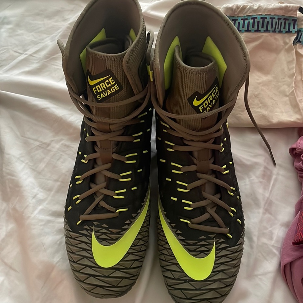 Nike Force Savage Elite TD football cleats limited edition Hulk Green